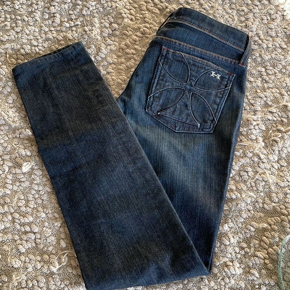 Habitual NY LA jeans. Skinny Dark Wash Size 28